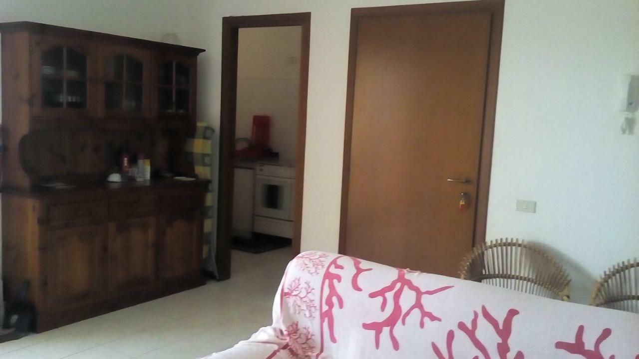 Dei Lestrigoni Apartment Палау Екстериор снимка